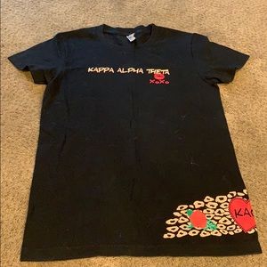 5/$25 Kappa Alpha Theta black tshirt